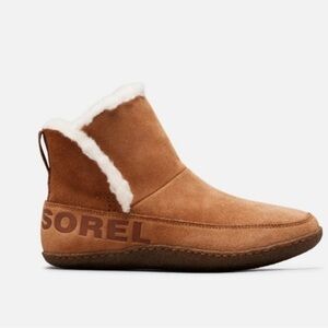 Sorel Tan Boots with Cream Fur Lining